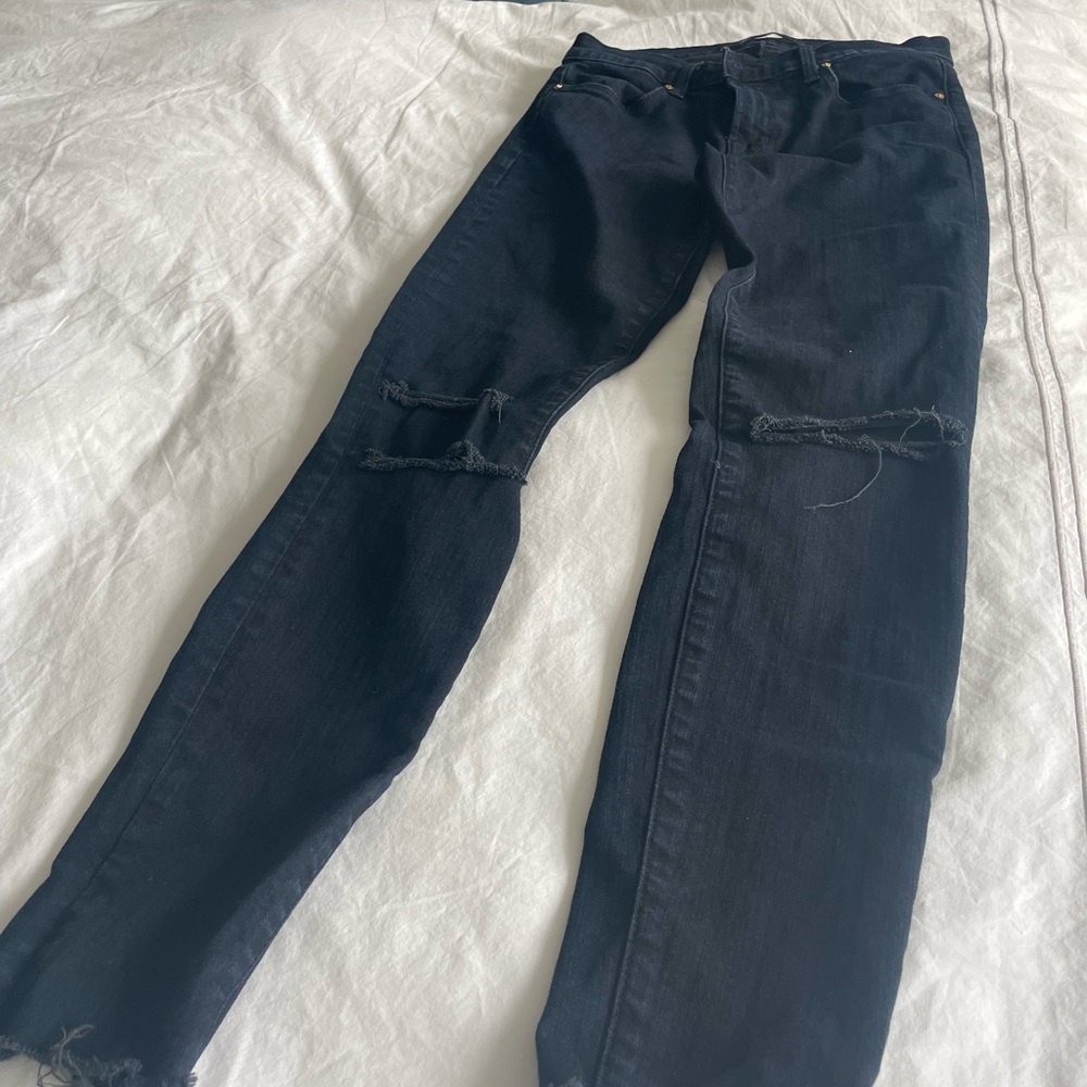 J Brand Black Skinny Jeans with Sleek Fit